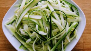 Zucchini noodles for gut-friendly meals