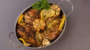 Juicy baked chicken with garlic and ginger, a protein-rich dinner that supports gut health and digestion.