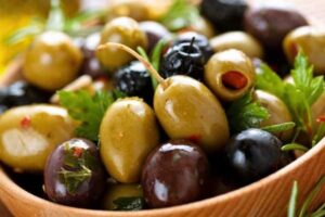 Ripe black and green olives are high in iron, healthy fats and antioxidants